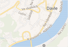 Nad Lomem v obci Davle - mapa ulice