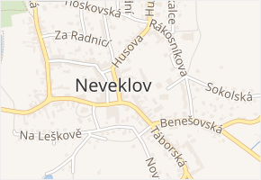 Malé náměstí v obci Neveklov - mapa ulice