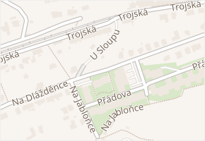 U sloupu v obci Praha - mapa ulice