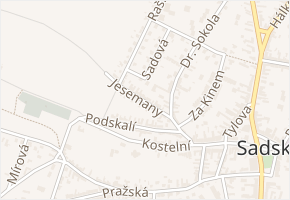 Jesemany v obci Sadská - mapa ulice