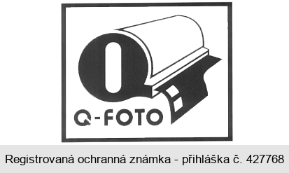 Q - FOTO
