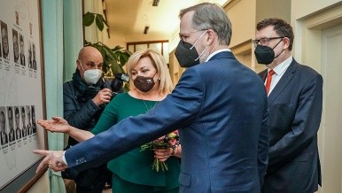 Pedseda vldy uvedl Zbyka Stanjuru do funkce ministra financ, 17. prosince 2021.