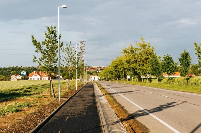 Jesenice mají inteligentní veřejné osvětlení Chceme vrátit město krajině a dostat krajinu zpátky do města