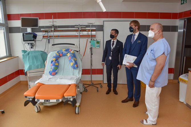 Dostavbu rychnovsk nemocnice kraj zahj pt rok s podporou sttu