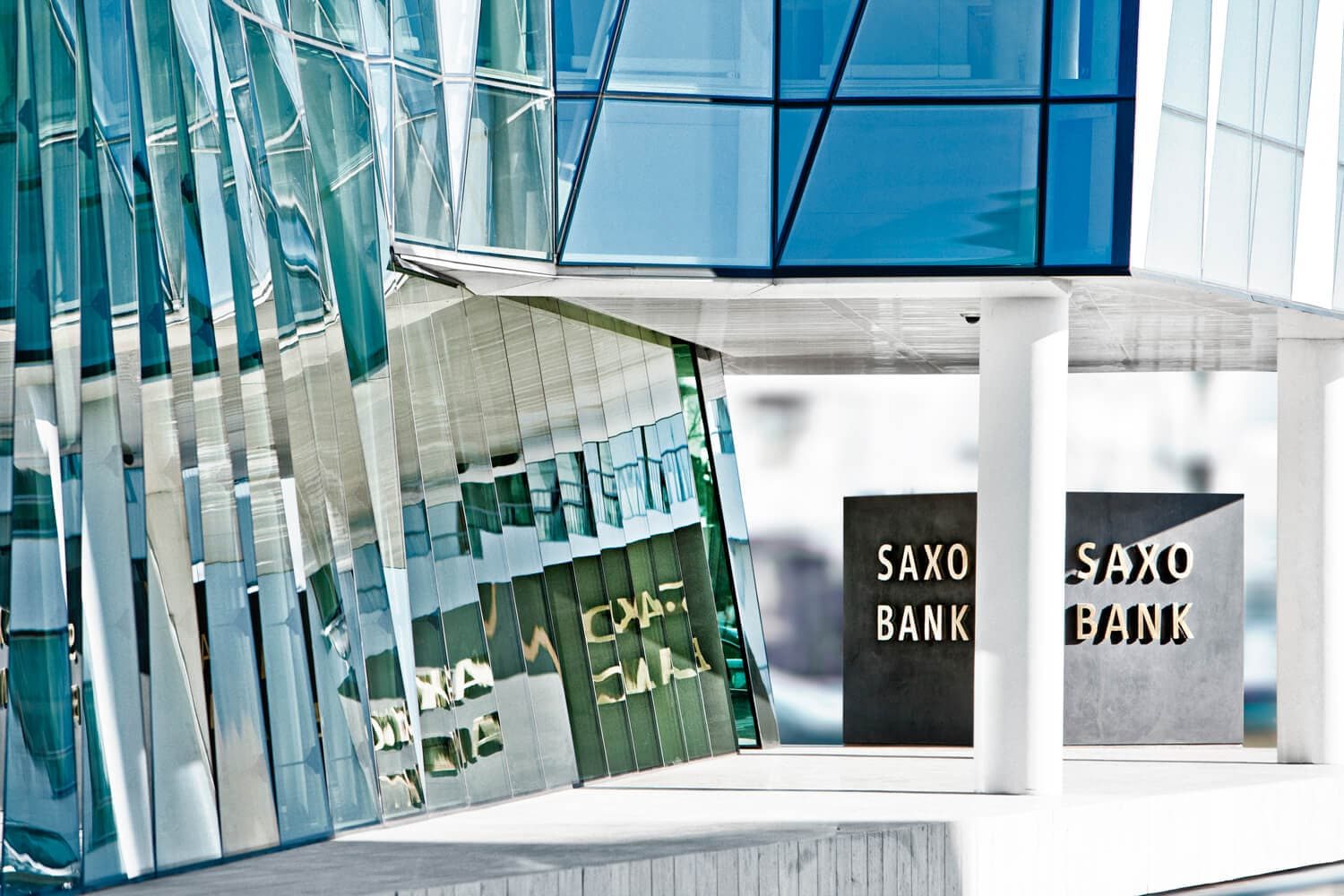 Saxo Bank PR lnek