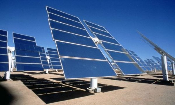 Elektřinu by měly krajské příspěvkové organizace čerpat ze solárních panelů