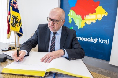 Ministr Bek navtvil Olomouck kraj