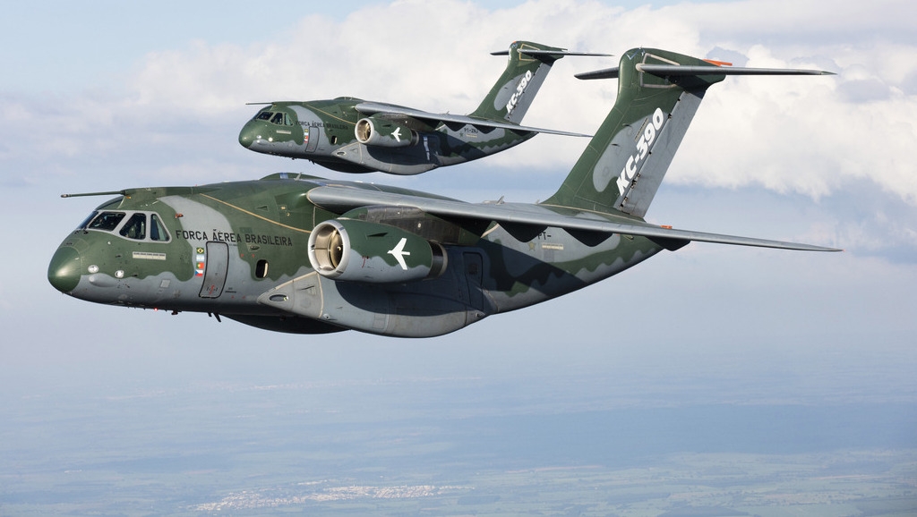 Ministerstvo obrany zahjilo jednn se spolenost Embraer o pozen letoun C-390 Millennium 