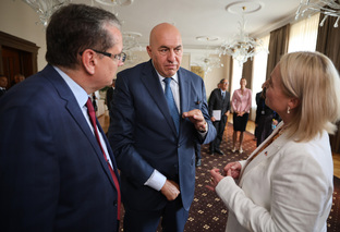 Ministryn obrany Jana ernochov jednala s ministrem obrany Itlie Guido Crosettem