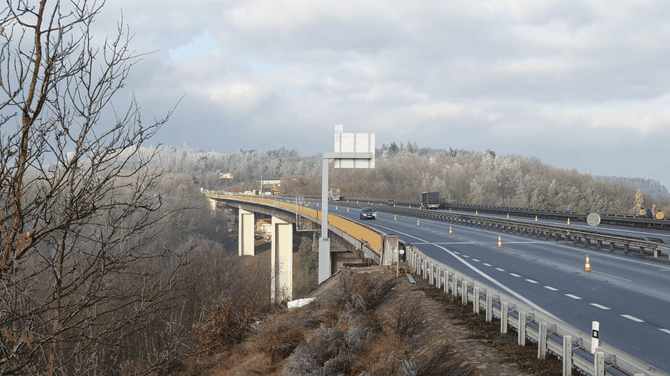 Most Vysoina na D1 je v plnm provozu, modernizace u Velkho Mezi v nedli skonila