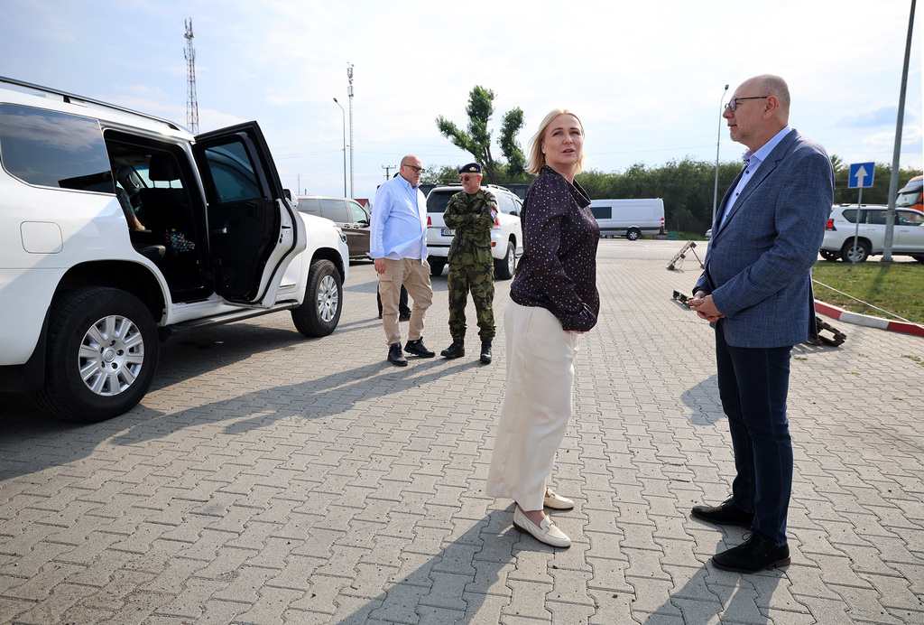 Ministryn obrany ernochov navtvila Ukrajinu, uctila padl z 1. i 2. svtov vlky