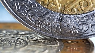 skal zlata (a stbra) v portfoliu: 4 argumenty proti investorsk lsce k drahm kovm