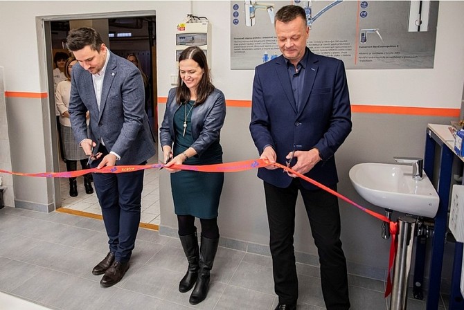 Střední průmyslová škola Otrokovice otevřela novou moderní učebnu