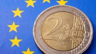 Eurozóna: Jsou bankovní vklady ještě bezpečné? A která země je v rámci dluhové krize další na řadě?