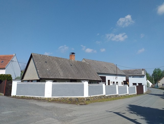 Stále více lidí tráví své víkendy v na chalupě Před prvním pobytem udělejte pár základních věcí
