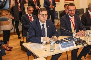 Ministr Lipavsk jednal v Bratislav se zemmi Bukureskho formtu