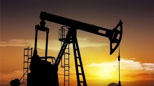 Co ekat od ropy: Krtkodob i dlouhodob vhled