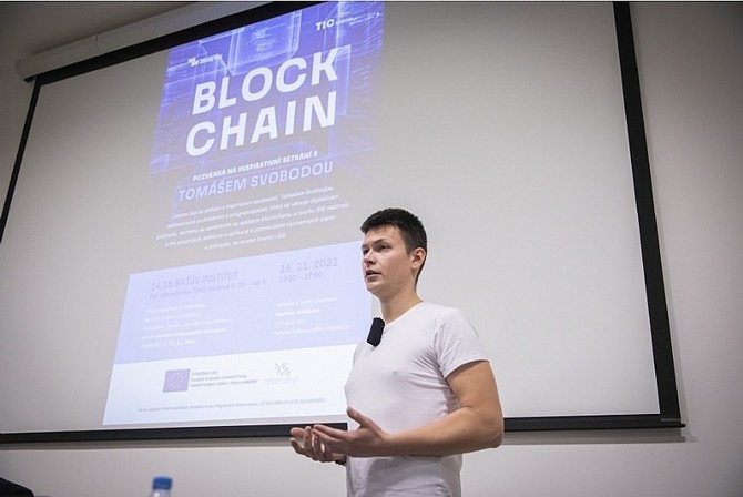 Programtor Tom Svoboda hovoil ve Zln o vyuit blockchainu v prmyslu