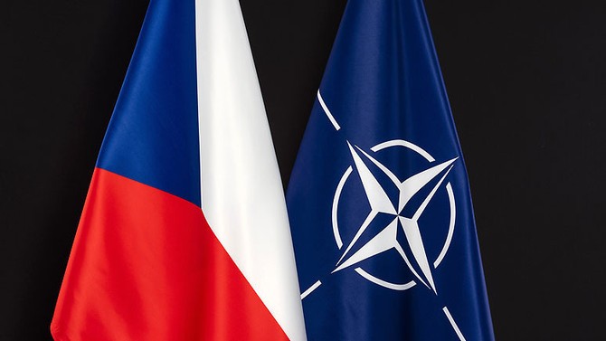 esk republika je 24 let v NATO 