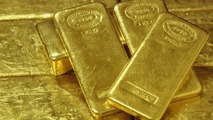 Investin veer: Co o zlatu, rop a dalch komoditch napovdlo 1. tvrtlet?