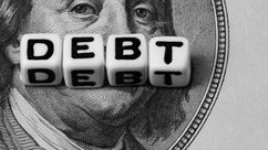 8 akci, s nimi podle Jima Cramera peijete americk dluhov prvih