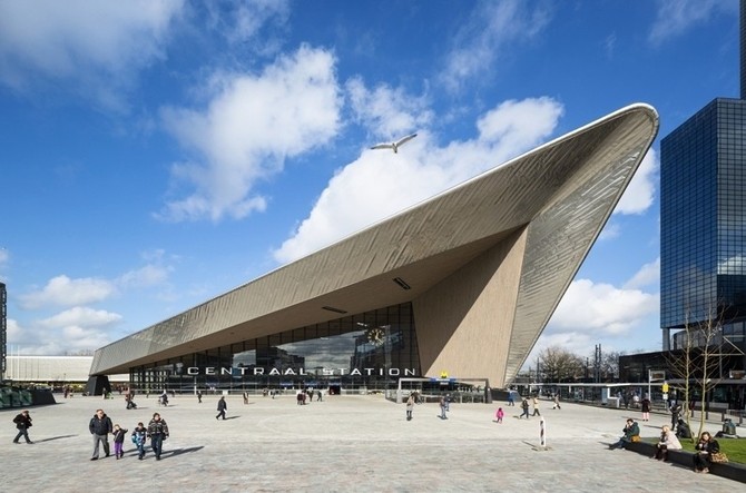 Nádražní terminál v Rotterdamu Od 17.4. proběhne prezentace Benthem Crouwel Architects