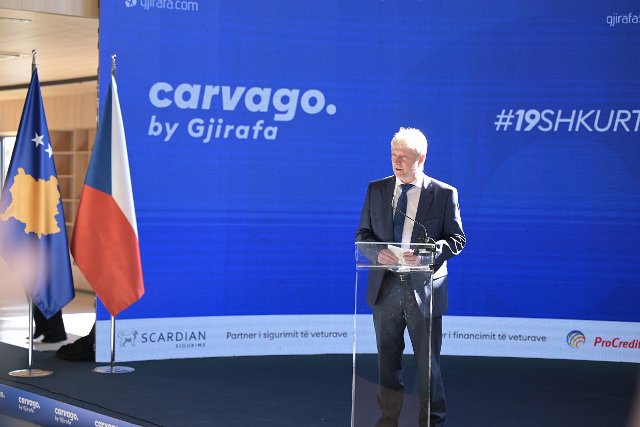 Carvago by Gjirafa: esk startup digitalizuje trh ojetch voz na zpadnm Balknu 