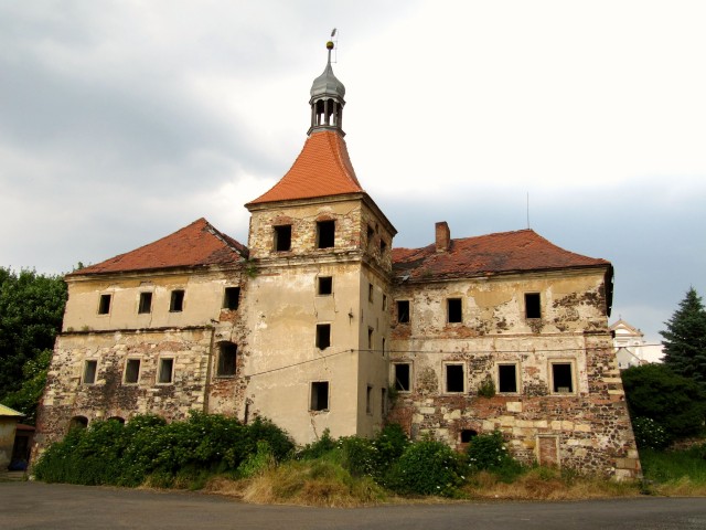 Zámek Mirošovice po náročné rekonstrukci slavnostně otevřen