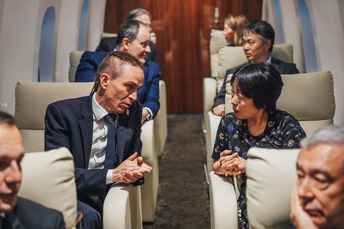 Ministr Barto jednal o zaveden pm leteck linky Praha-Tokio se zstupci japonskch leteckch spolenost All Nippon Airways (ANA) a Japan Airlines (JAL) a tokijskho mezinrodnho letit Narita. 