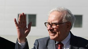 Prvn miliarda a v 56 letech: Jak bohatl Warren Buffett?