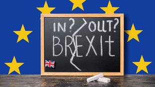 Britsk referendum ve tvrtek a v ptek iv: Prbh hlasovn, komente politik a ekonom, odhady vsledk