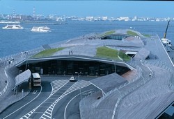 Ikonický komplex terminálu jokohamského přístavu
