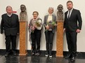Aleš Michl odhalil busty zakladatelů československé měny Rašína a Engliše