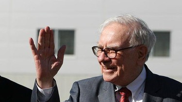 5 investinch cest Warrena Buffetta, po nich nen tak snadn jt za nm