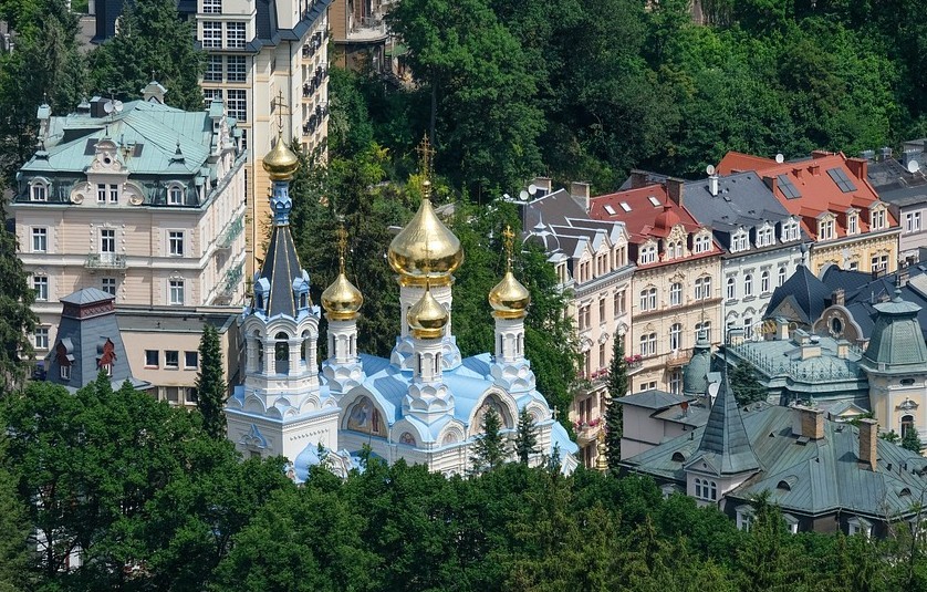 V Karlovarském kraji klesly za poslední tři roky ceny bytů v novostavbách Nabízí se otázka, proč ruští investoři Karlovarsko opouští