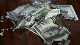 Pipravuje se americk armda na kolaps dolaru?