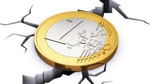 Jak hluboko me euro klesnout?