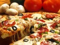 Základem každé chutné pizzy je správné a správně propečené těsto