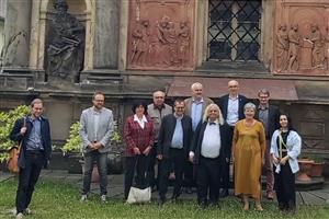Delegace si prohldla vznamnou crkevn pamtku rumburskou Loretu