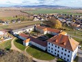Zlínský kraj a Muzeum Kroměřížska chce v hospodářském dvoře v Rymicích opravit konírnu