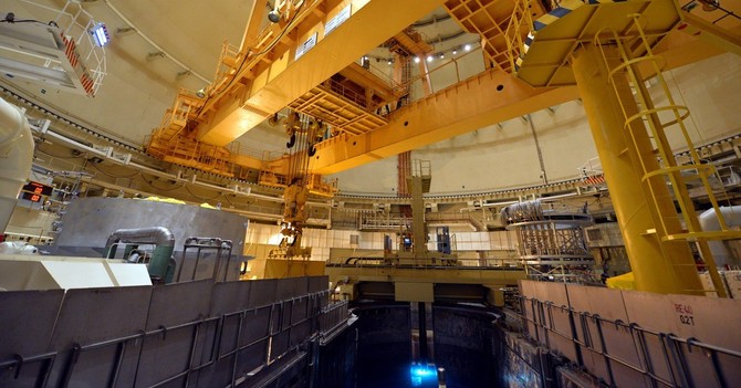 V Temeln zavezli palivov soubory do reaktoru druhho bloku