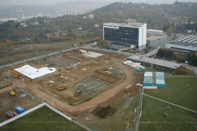 Potky stavby Univerzitnho kampusu Bohunice na zatku milnia.